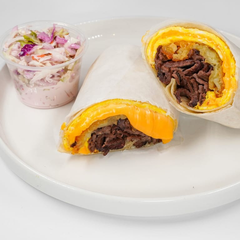 Delicious Chicken Wraps: A Cafe Favorite