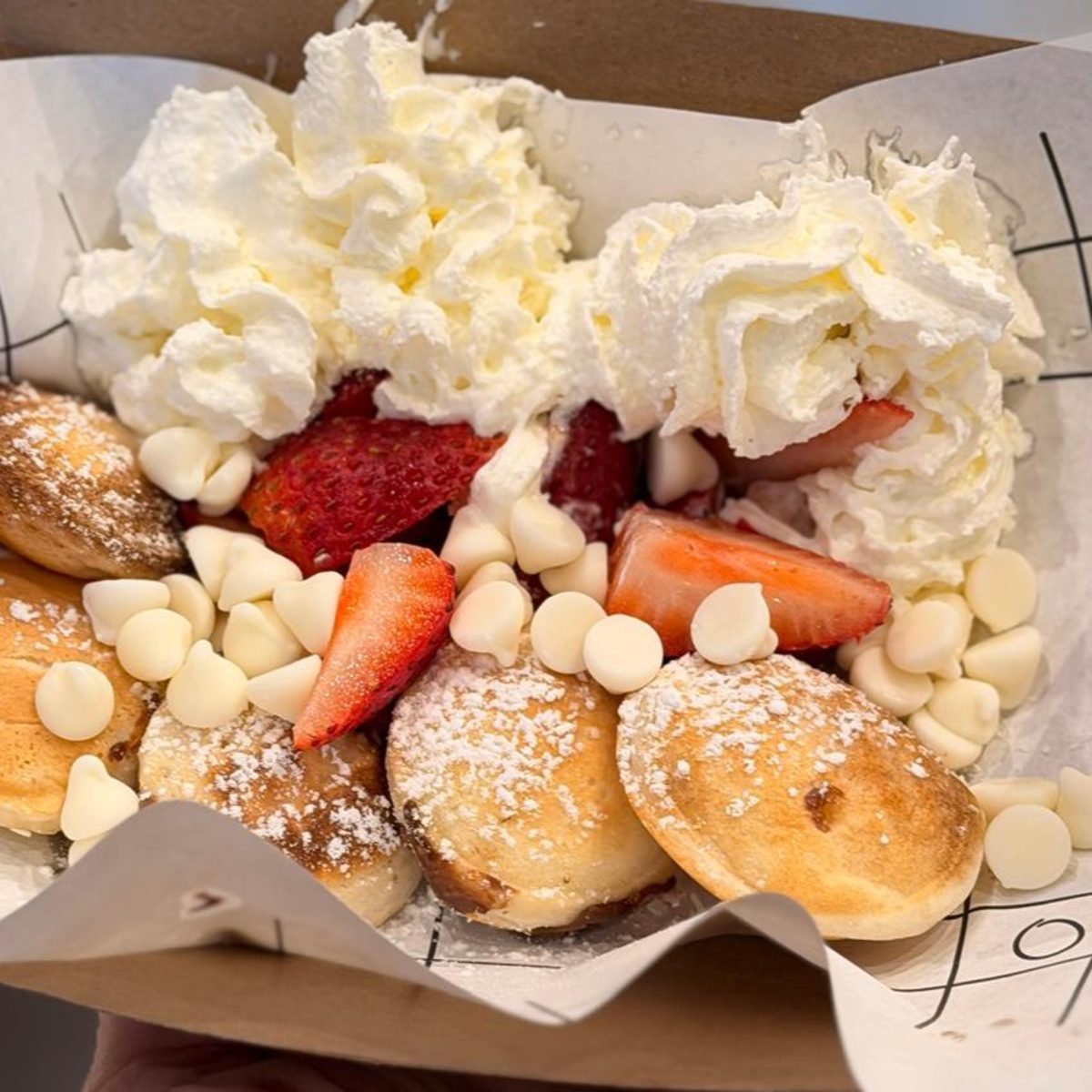 Strawberry Cream Mini pancakes - 10 pieces